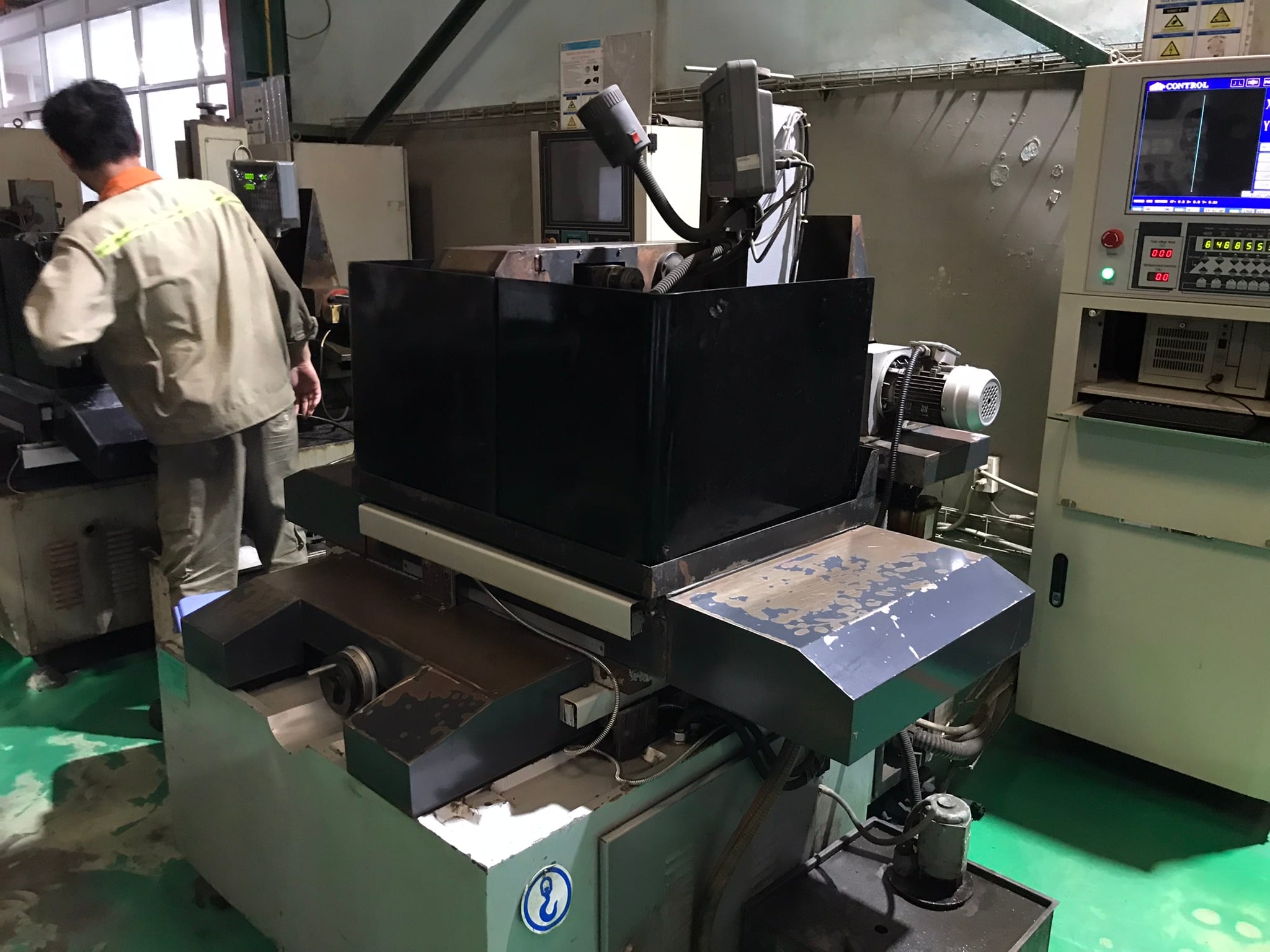 wire cutting machine.JPEG